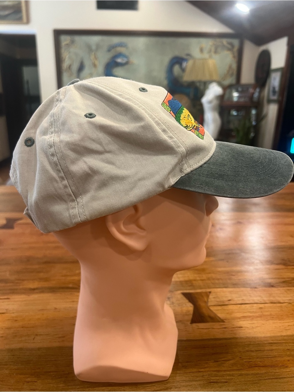 Dolfin/dorado hat - Picture 5 of 7